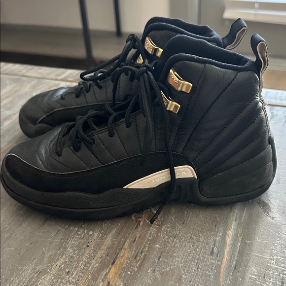 Air Jordan 12 Retro "The Master" sneakers - Picture 3 of 6